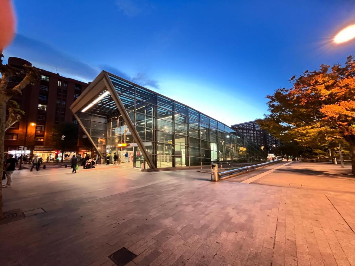 Small Lux Beachcity Close To The River,Metro And Parking Bilbao Exteriér fotografie